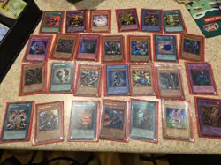 Yugioh Collection W/ BLUE EYES and DARK MAGICIAN - Image 4