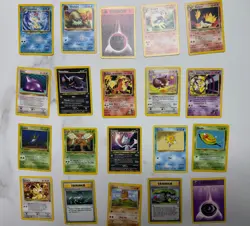 Lot of 20 Pokemon Cards Base Set including Beedrill 18/75 - Image 1