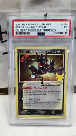 2021 GRENINJA GOLD STAR CELEBRATIONS CLASSIC COLLECTION POKEMON PSA 5 #SWSH144 - Image 2