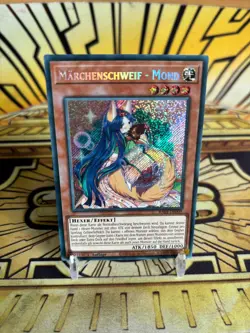 Yugioh Marchenschweif - Mond Secret Rare RA01-DE009 - Image 1