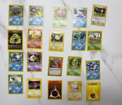Lot of 20 Pokemon Cards Base Set including Kingdra 19/64 - Image 1