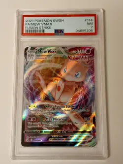 Mew VMAX 114/264 - Pokemon TCG Fusion Strike (2021) - NM - Holo Ultra Rare PSA 7 - Image 1