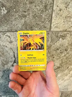 2021 Pokemon Sword Shield Silver Vivid Voltage Zapdos 48 /185 Cosmic Holo Promo - Image 1