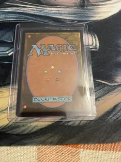 FF MTG - Yuna, Hope of Spira (Borderless #571) (Chocobo Track Foil) - Image 2