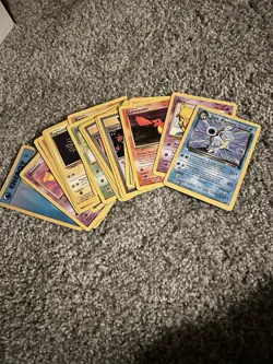 MASSIVE VINTAGE POKEMON BULK COLLECTION (1ST EDITIONS, BASE SET THROUGH NEO - Image 4