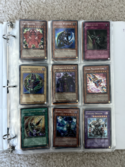 Yu-Gi-Oh! Trading Card LOT 156 Cards; Blue-Eyes White Dragon, Dark Magician - Image 1