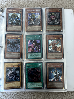 Yu-Gi-Oh! Trading Card LOT 156 Cards; Blue-Eyes White Dragon, Dark Magician - Image 3
