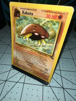 Pokemon TCG Kabuto 50/62 Fossil Unlimited Card WOTC Near Mint Condition - Image 3