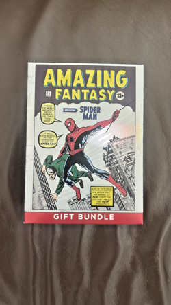 Magic The Gathering Marvel's Spider-Man Gift Bundle Englisch - In Hand - Image 1