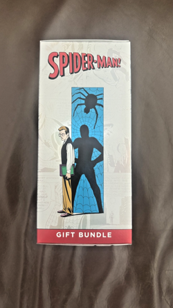 Magic The Gathering Marvel's Spider-Man Gift Bundle Englisch - In Hand - Image 2