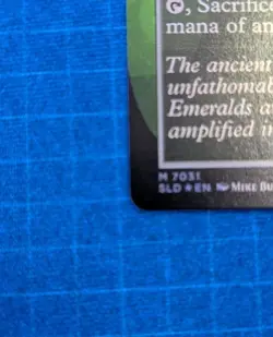 Green Chaos Emerald 7031 Foil (Lotus petal) - MTG, Secret Lair, Sonic - Image 5