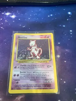 Pokemon TCG Mewtwo 10/102 Base Set Vintage Holo Rare Card Ungraded NM - Image 1
