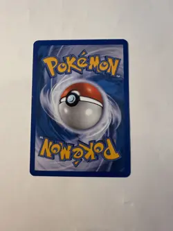 Pokemon TCG Pikachu 120 Supreme Victors Common NM - Image 2