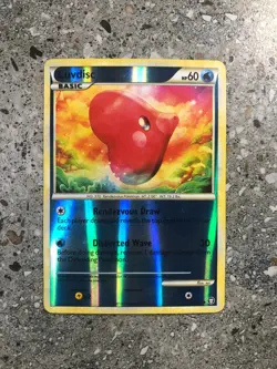Pokemon TCG Cards Luvdisc 39/102 HGSS Triumphant Reverse Holo - Image 1
