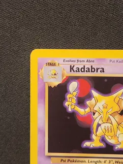 Kadabra 46/130 Base Set 2 - LP Condition - 2000 Pokemon Card - Vintage WOTC - Image 2