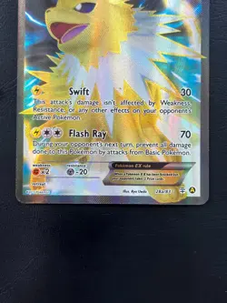POKEMON JOLTEON EX 28A/83 ULTRA RARE GENERATIONS - Image 4