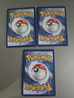 GALARIAN 3 CARD LOT ARTICUNO V 058/198, MOLTRES V 097/198, ZAPDOS V 080/198 NM - Image 2