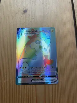 Pokemon Morpeko VMAX Deutsch 204/202 Schwert & Schild Rainbow Near Mint - Image 1