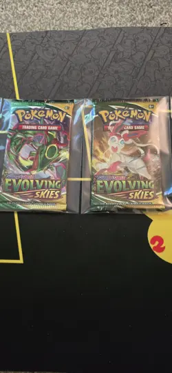 4 x Pokemon Evolving Skies Booster Packs (Art Set) - Image 5