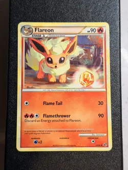 Flareon 26/90 Undaunted Regular Non-Holo TCG Pokemon Card MP - Image 1