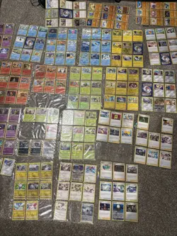 Pokemon Card Random Bulk Lot - Image 1