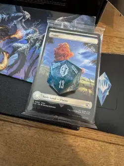 MTG Final Fantasy Gift Bundle - Shinra Blue Die Dice / Land Pack (No Boosters) - Image 2