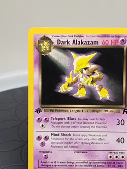 NEAR MINT 1st Edition Dark Alakazam Non-Holo Pokemon Card Team Rocket set #18/82 - Image 3