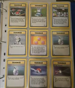 LOT OF 261 POKEMON CARDS IN ALBUM - Image 2