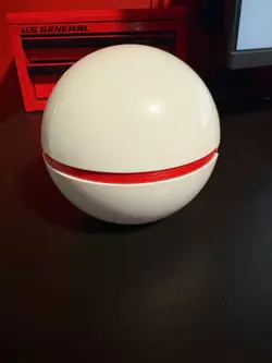 Pokemon Go Premier Ball Deck Holder Used Out of box No Cards - Image 4