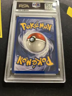 PSA 8 Venusaur 18/130 -Vintage Graded Pokemon Card- Base Set 2 (4s) - Image 4