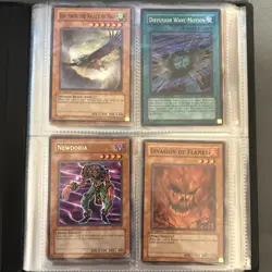 Yu-Gi-Oh! TCG Holos, Classic/Memorable Main Character Cards, Mixed Lot (9) - Image 2