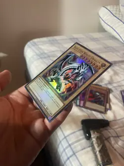 Blue-Eyes White Dragon (V. 1) LCKC-EN001 Secret Rare Legendary Collection Kaiba - Image 4