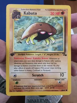 Pokemon TCG Kabuto Fossil 1st Edition Common Card 50/62 LP - Image 1