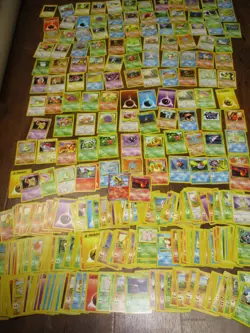 Pokemon Cards Lot of 400+ (1995, 96, 98, 99 Nintendo Creatures, GAMEFREAK 1999) - Image 2