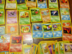 Pokemon Cards Lot of 400+ (1995, 96, 98, 99 Nintendo Creatures, GAMEFREAK 1999) - Image 4