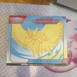 POKEMON Scarlet & Violet Paradox Rift Elite Trainer Box ETB Roaring Moon Sealed - Image 1