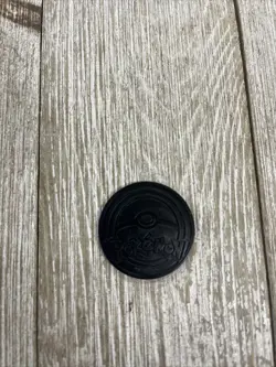 POKEMON BLACK & BLUE SHATTER POPPLIO COIN - Image 2