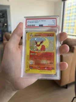 2003 Pokemon Skyridge Flareon Holo H7/H32 PSA 5 - Image 1