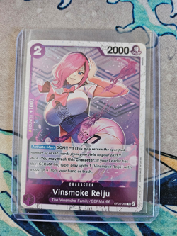 Vinsmoke Reiju OP06-068 Pirate Flag Foil - One Piece Trading Card Game - ENG - Image 1