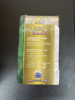 Pokemon TCG: Sword & Shield - Collector Chest (Spring 2022) - Image 2