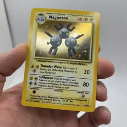Pokemon TCG Magneton Base Set Holo Unlimited Rare Card 9/102 - Image 3