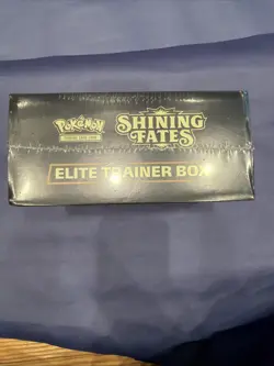 Pokemon - Shining Fates Elite Trainer Box ETB SEALED - Image 4
