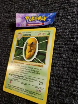 Pokemon Base Set 1st Edition Shadowless 33/102 Kakuna LP - Image 2