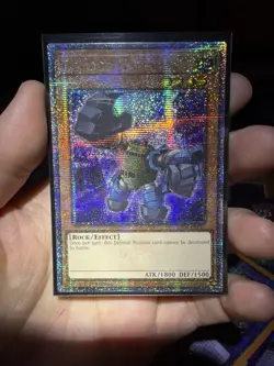 Gogogo Golem 1st Edition Quarter Century Secret Rare RA04-EN152 Yu-Gi-Oh! - Image 1