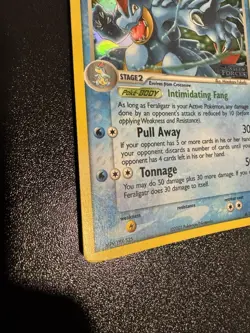 Feraligatr Unseen Forces Holo Card 2005 4/115 Series Stamped (Creased) MP - Image 2