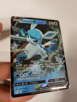 Glaceon V 40/203 Pokemon TCG Sword & Shield Evolving Skies Ultra Rare Holo NM - Image 3