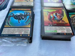 Weird N’ Wild Creatures Nightmares of Nature Cards Collection Set Of 300+ Lot - Image 4