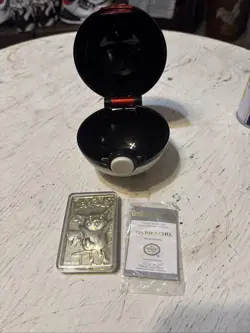1999 Burger King Pokemon Pikachu Trading Card 23K Gold-Plated - Image 1