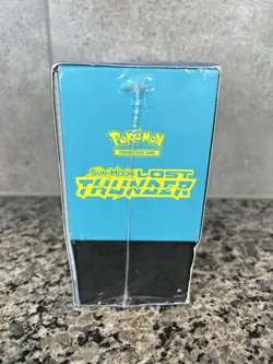 Pokemon Sun & Moon Lost Thunder ETB Sealed - Image 4