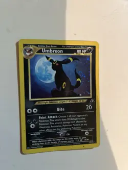 Pokemon Umbreon 13/75 Holo Card with Heart Swirl Neo Discovery 2001 - Image 2
